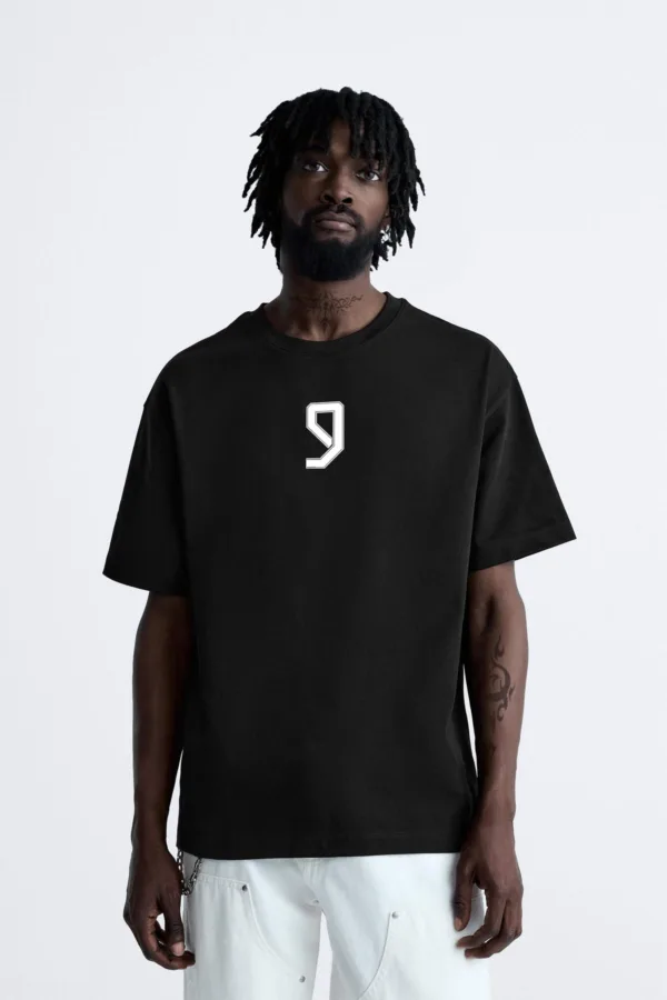9 Numara Baskılı Siyah Oversize Tshirt - M-alttext2