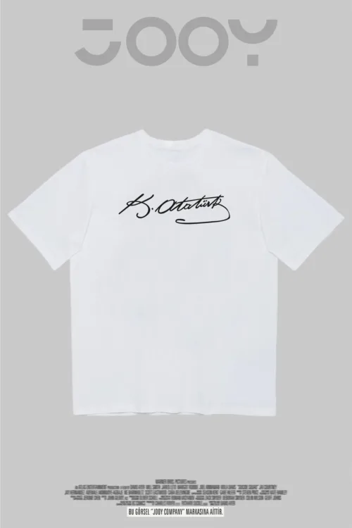 Atatürk İmza Baskılı Beyaz Oversize Tshirt