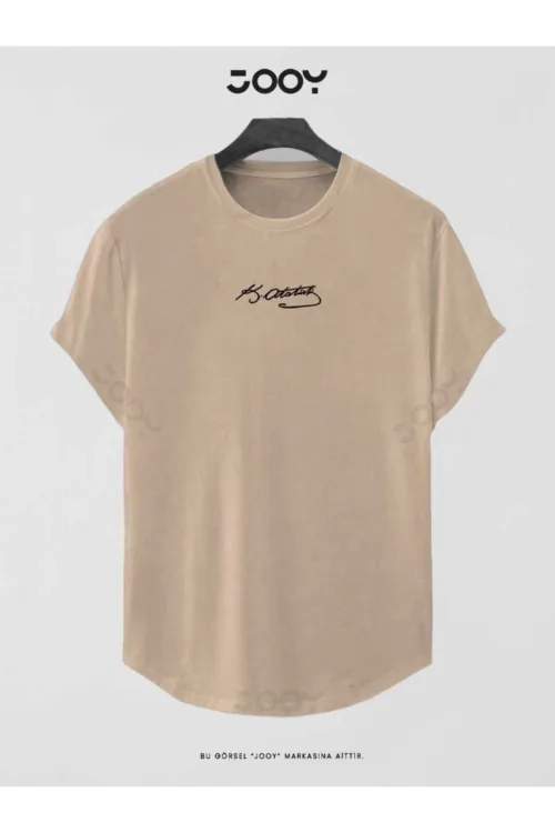 Bej Atatürk İmza Baskılı Slim Fit Oval Kesim T-Shirt