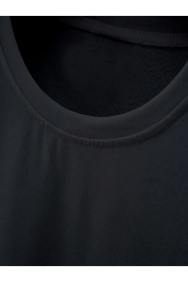 Gülücük Baskılı Slim Fit Oval Kesim T-Shirt-alttext3