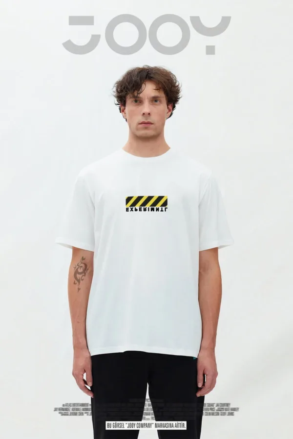 İnci Küpeli Kız Tasarım Beyaz Oversize Tshirt - XL-alttext2