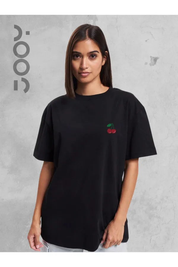 Kiraz Cherry Baskılı Siyah Oversize Geniş Kalıp T-Shirt - S-alttext1
