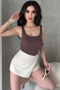 Nakış Detaylı Kalın Askılı Bluz Atlet %100 Pamuklu-alttext1